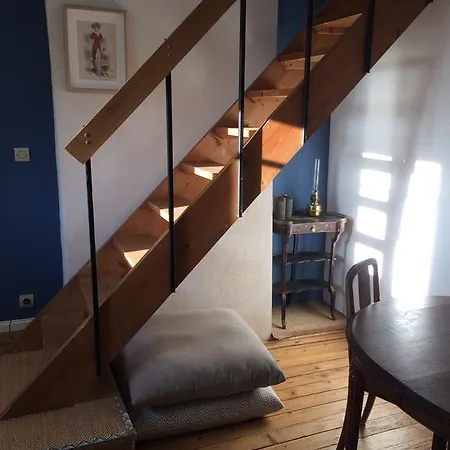 23 Biais Apartment *